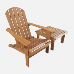 Sillón de jardín y mesa de centro con patas de madera