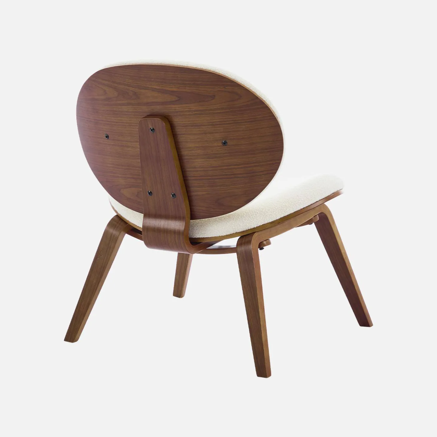 Sillón de madera curvada y borreguito