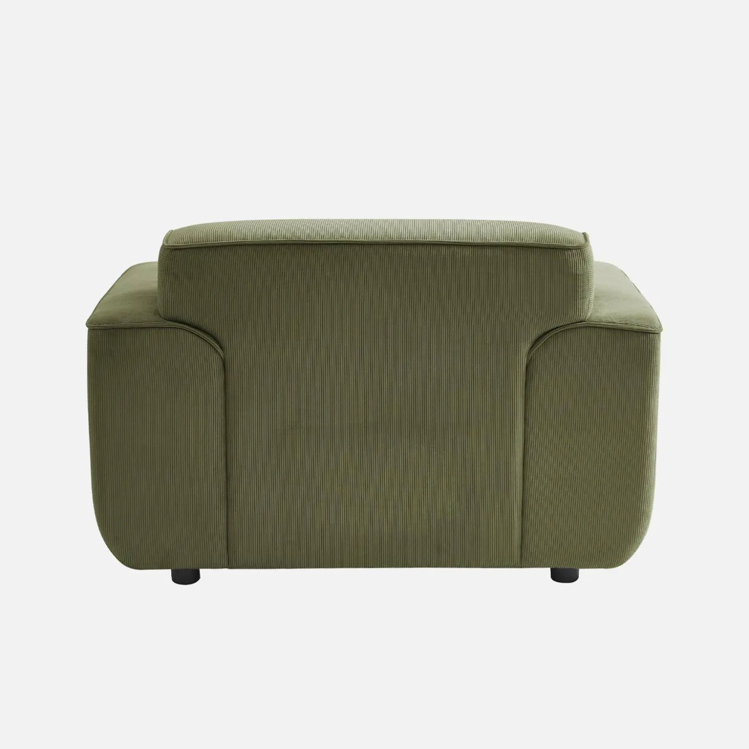 Sillón de pana con cojín