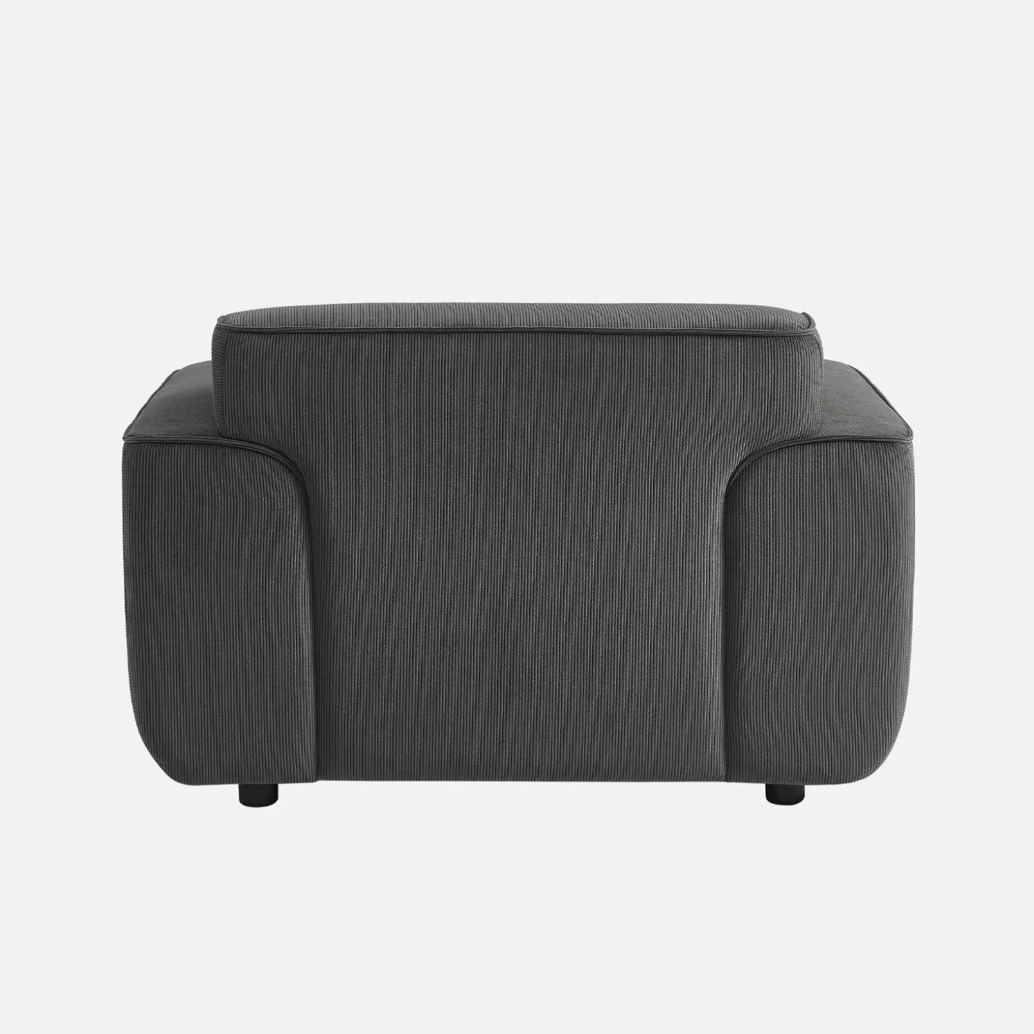 Sillón de pana con cojín