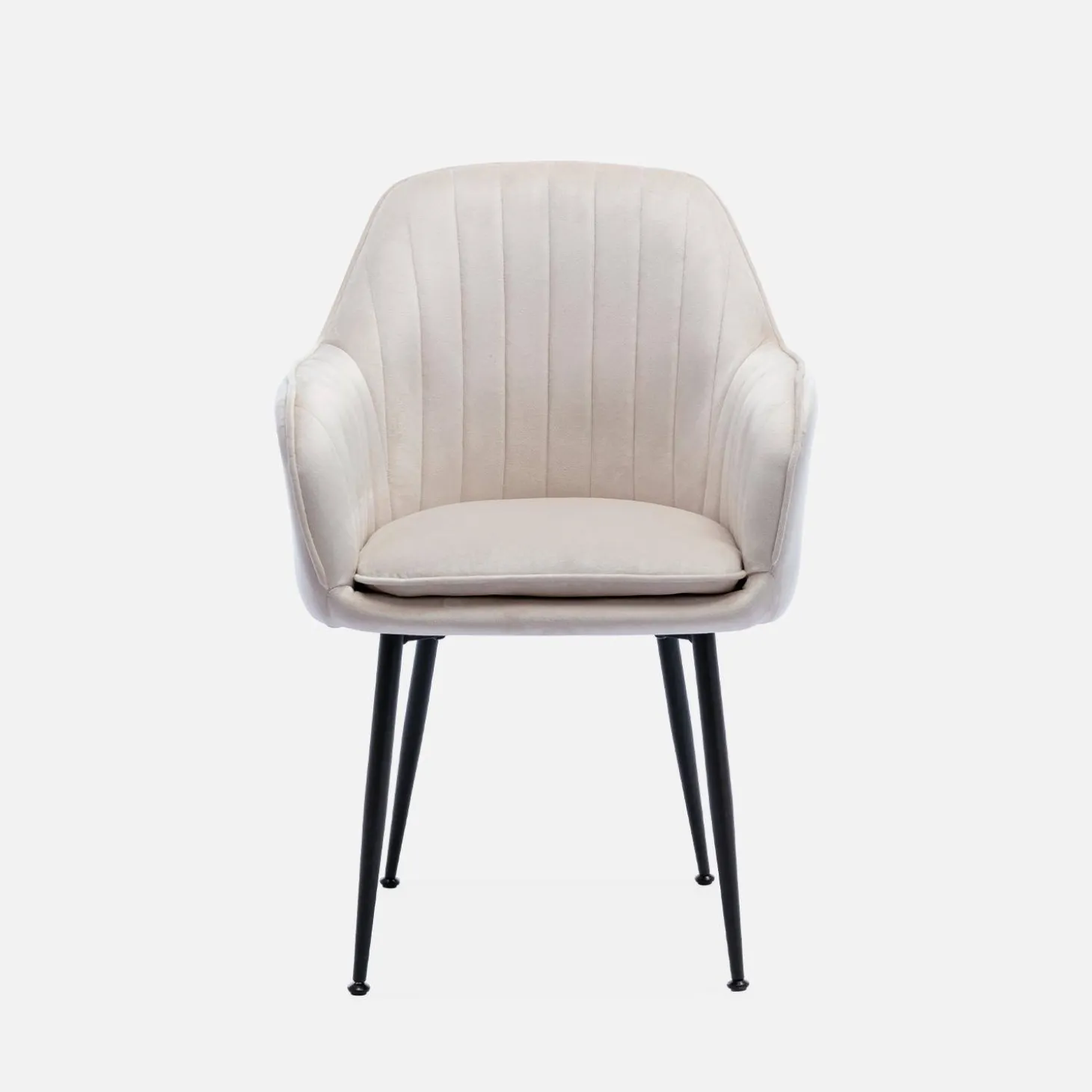 Sillón de terciopelo con patas de metal