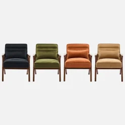 Sillón escandinavo de madera de hevea y terciopelo