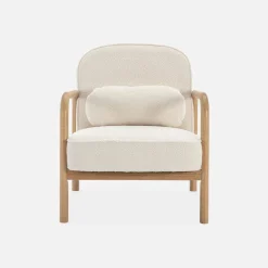 Sillón escandinavo de madera de hevea y borreguito