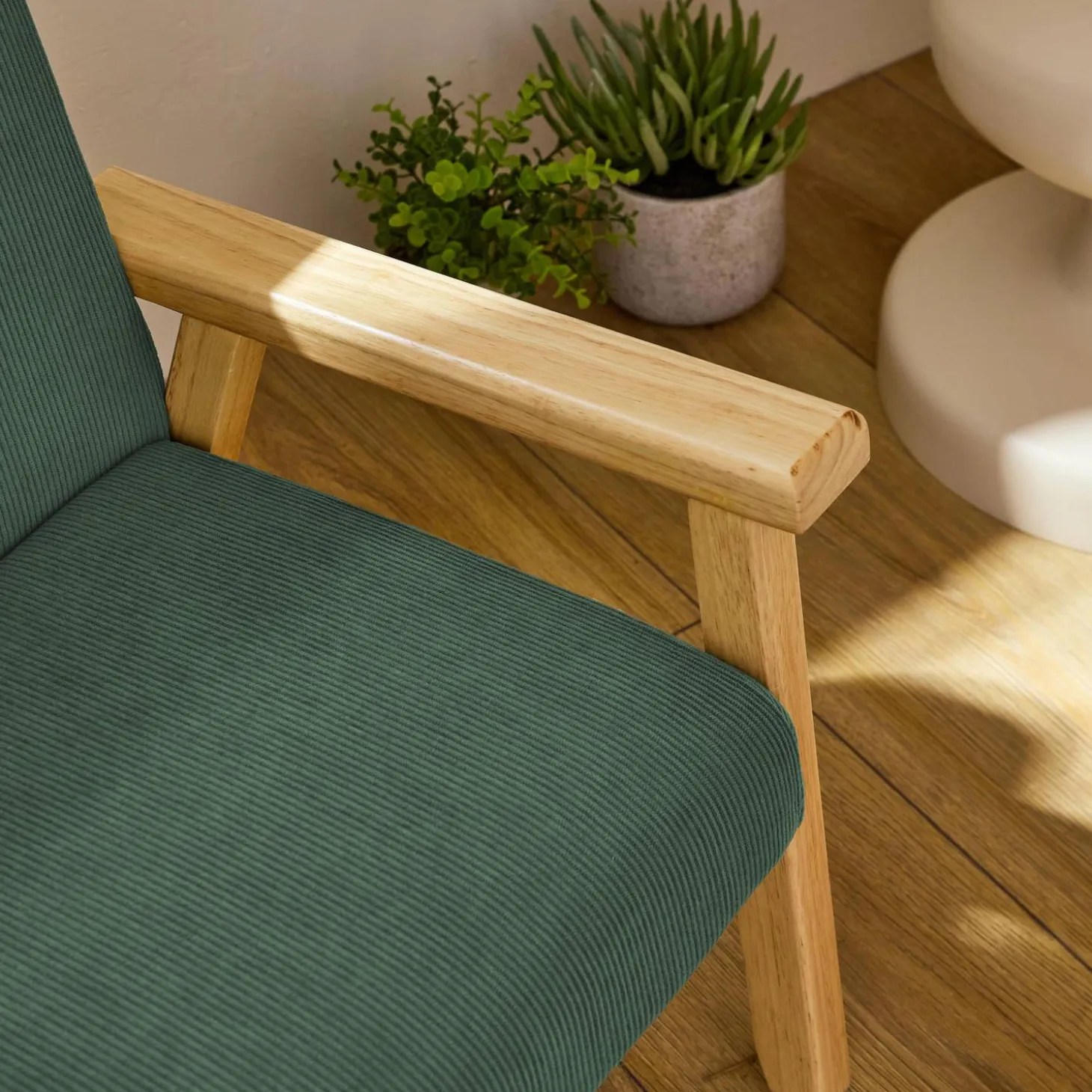 Sillón infantil escandinavo de pana y madera de caucho