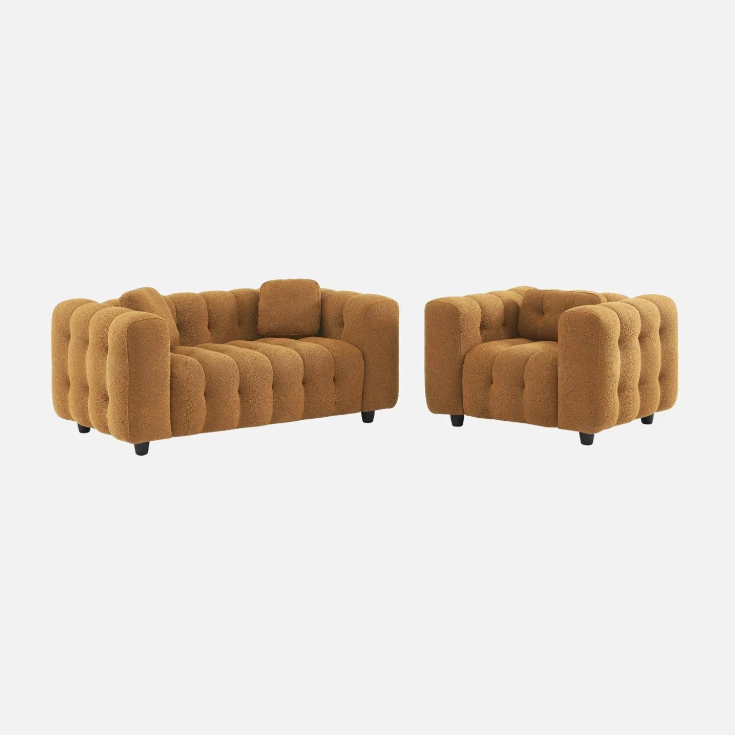 Sillón tapizado en tejido borreguito