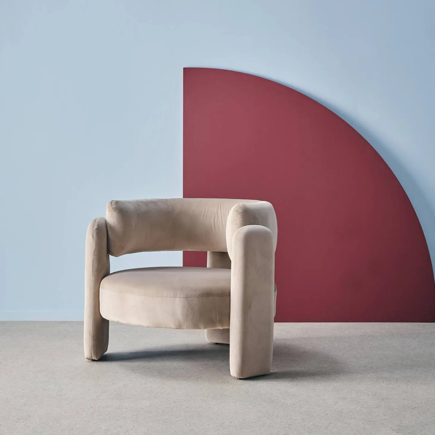 Sillón trípode en terciopelo