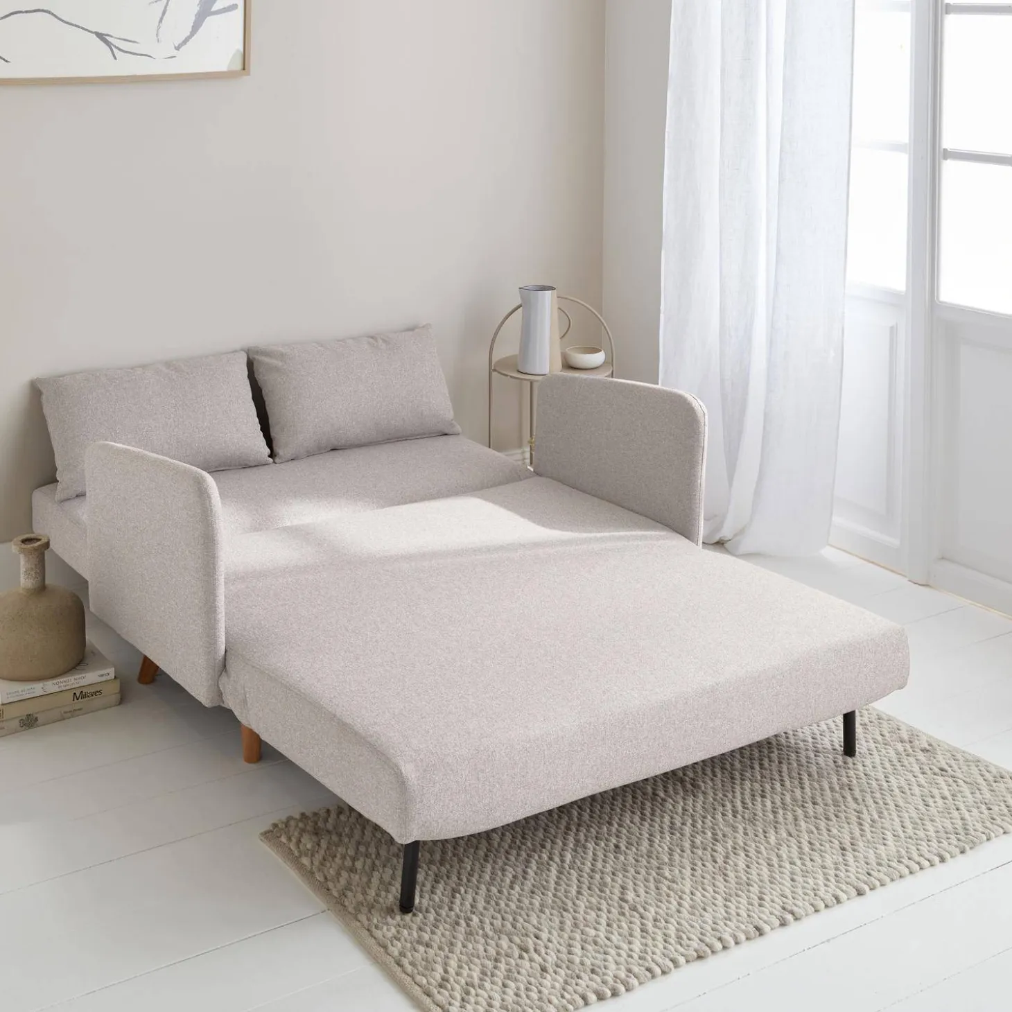 Sofá cama con patas de madera de 2 plazas
