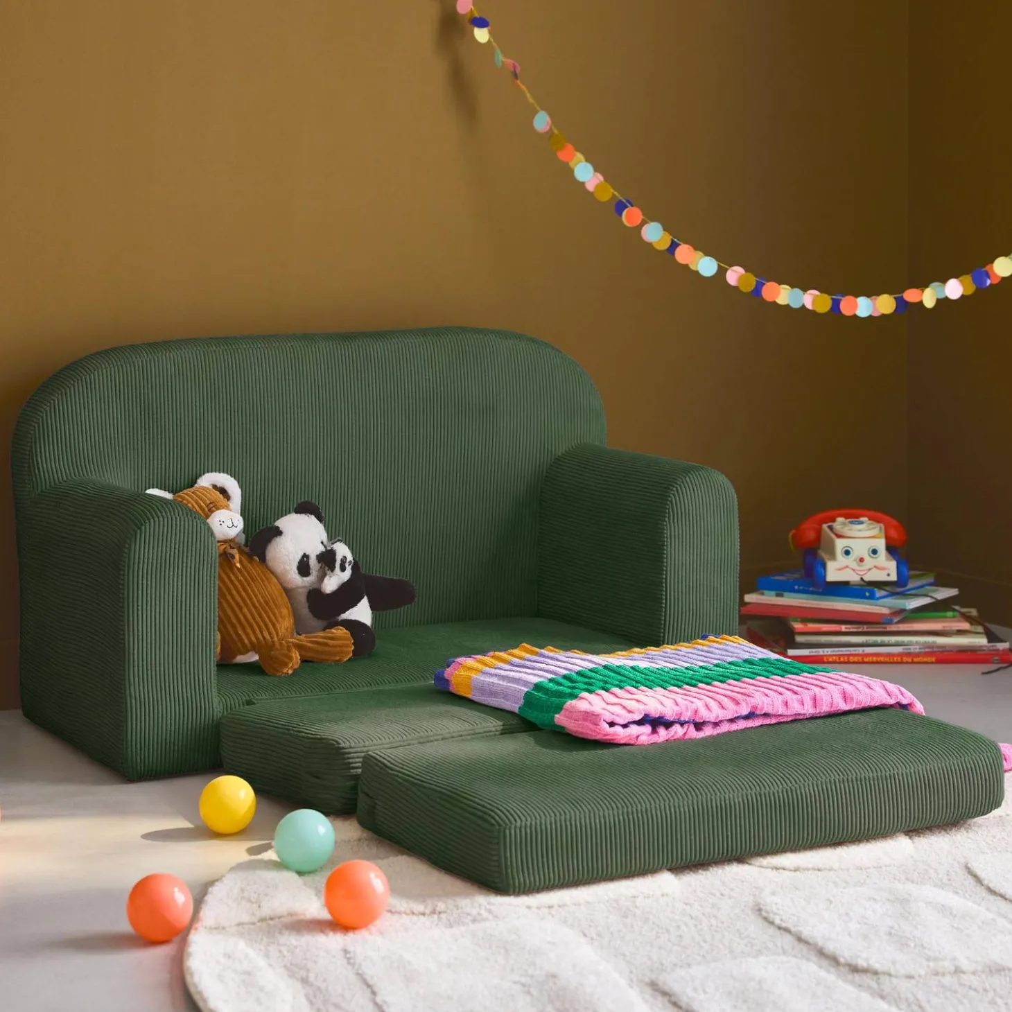 Sofá cama infantil de pana desplegable