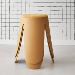 Taburete apilable con asiento texturado, set de 2