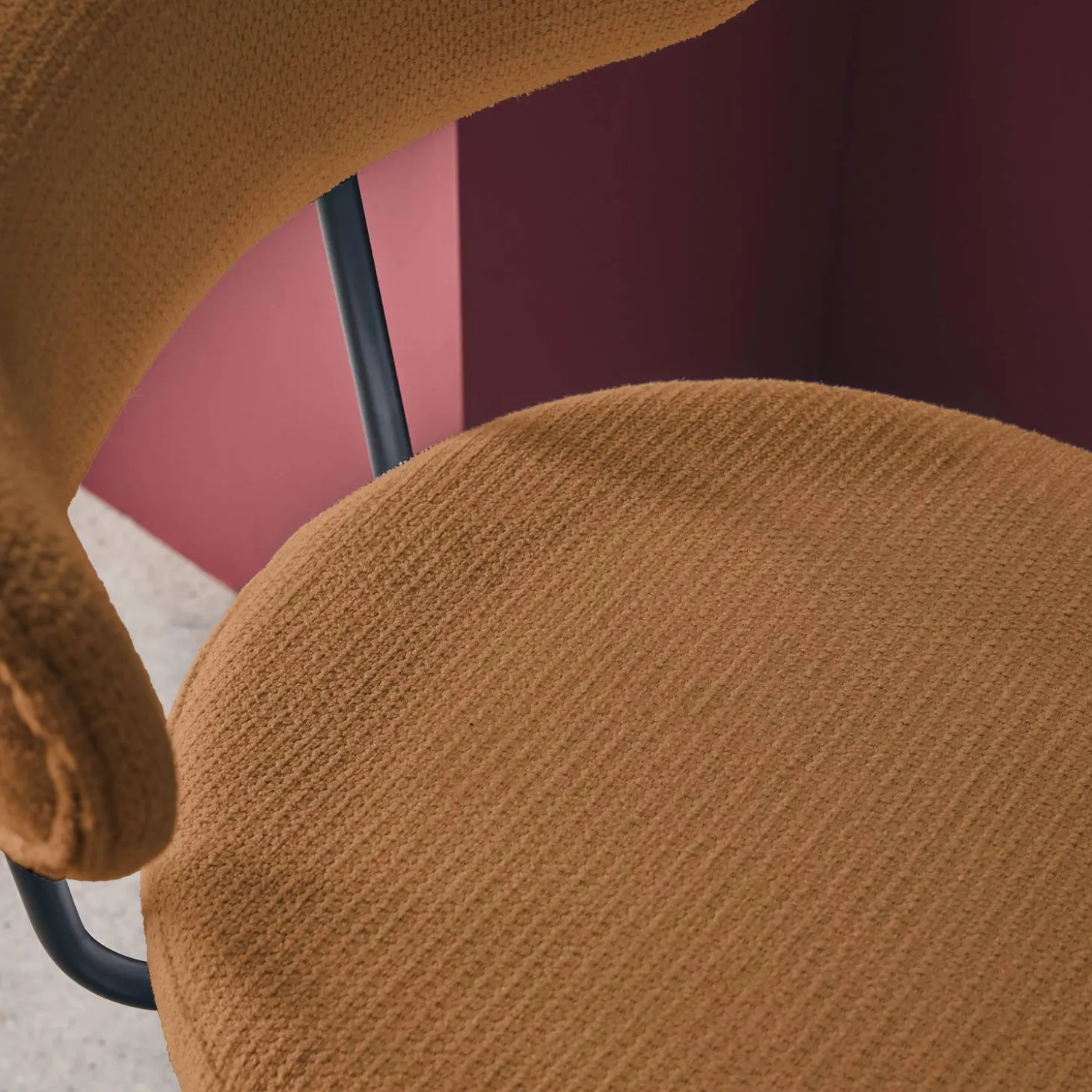 Taburete de bar asiento giratorio metal y tela simple, set de 2
