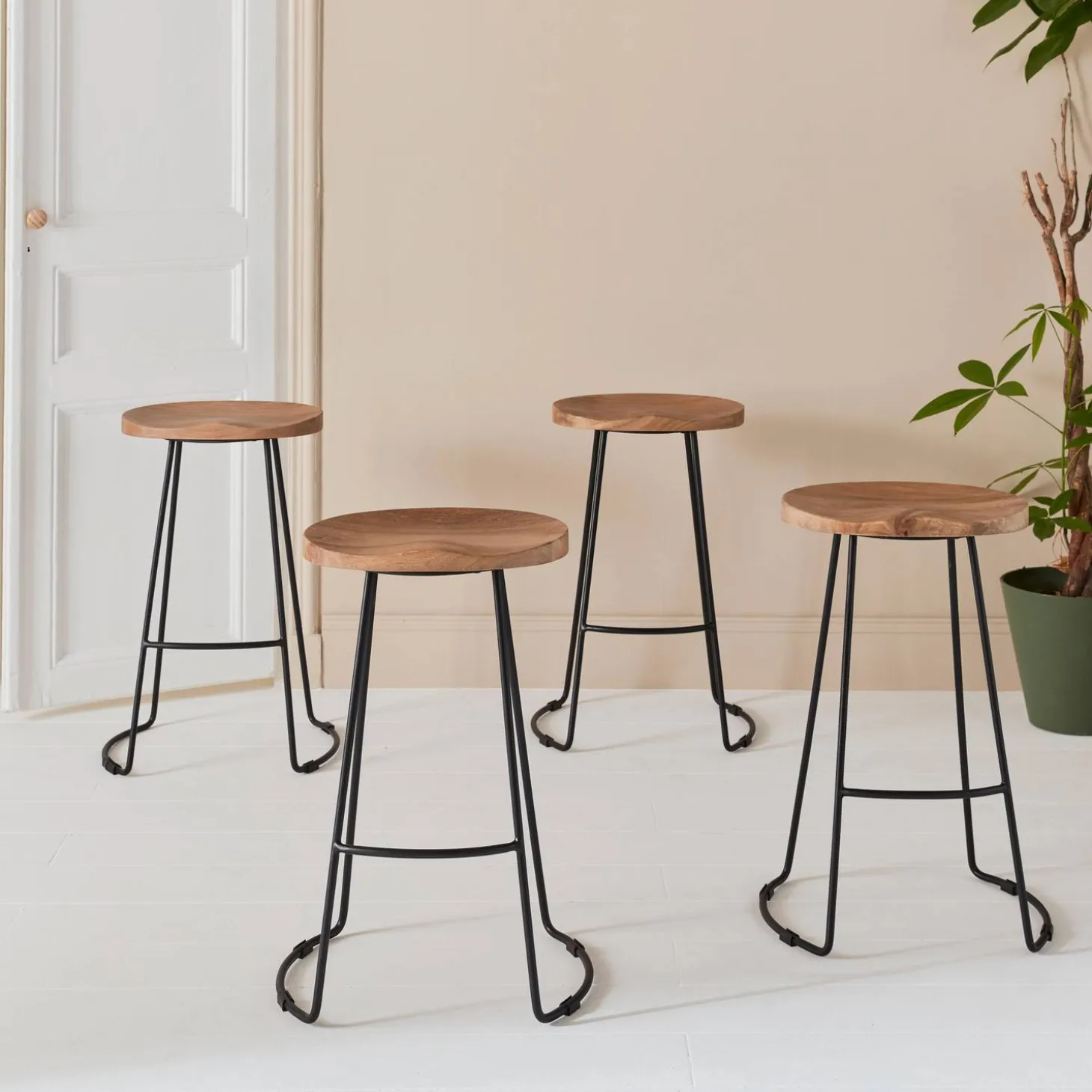 Taburete de bar de madera de mango y acero, 65cm, set de 4