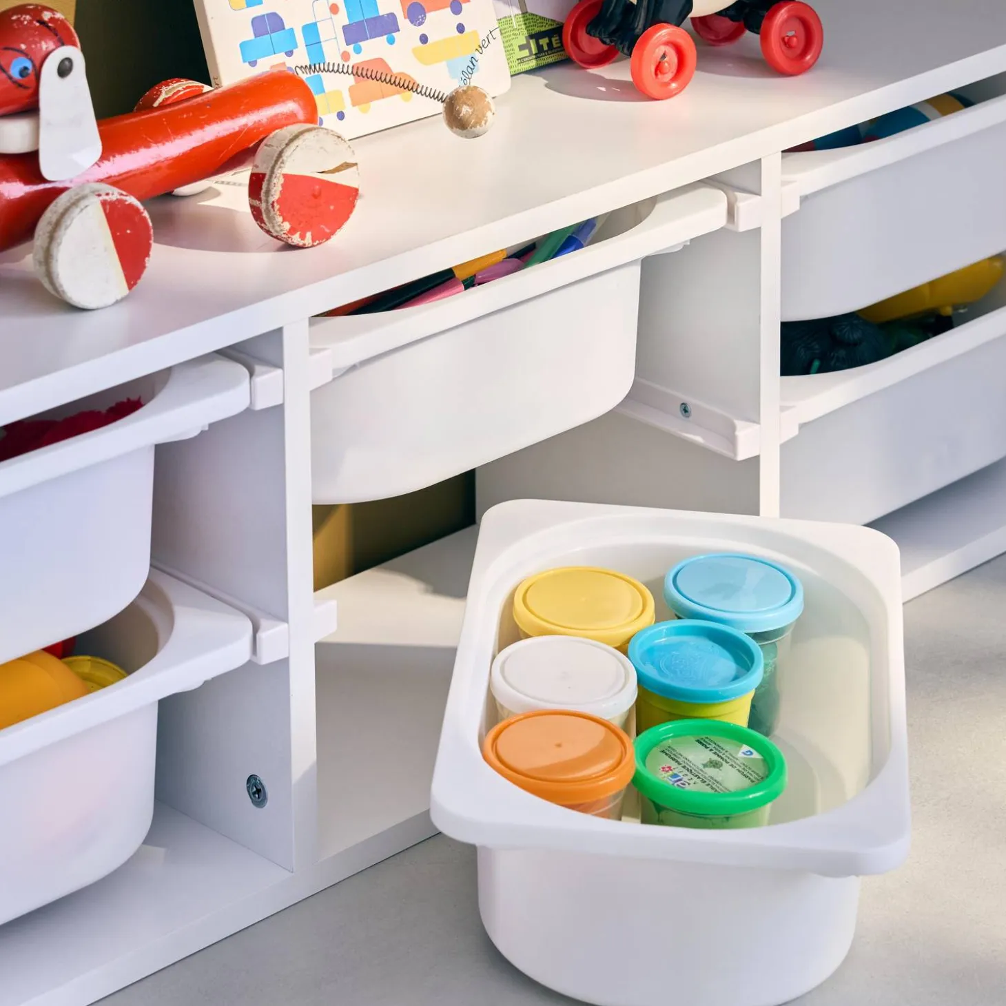 Unidad de almacenamiento para niños, 6 cubos