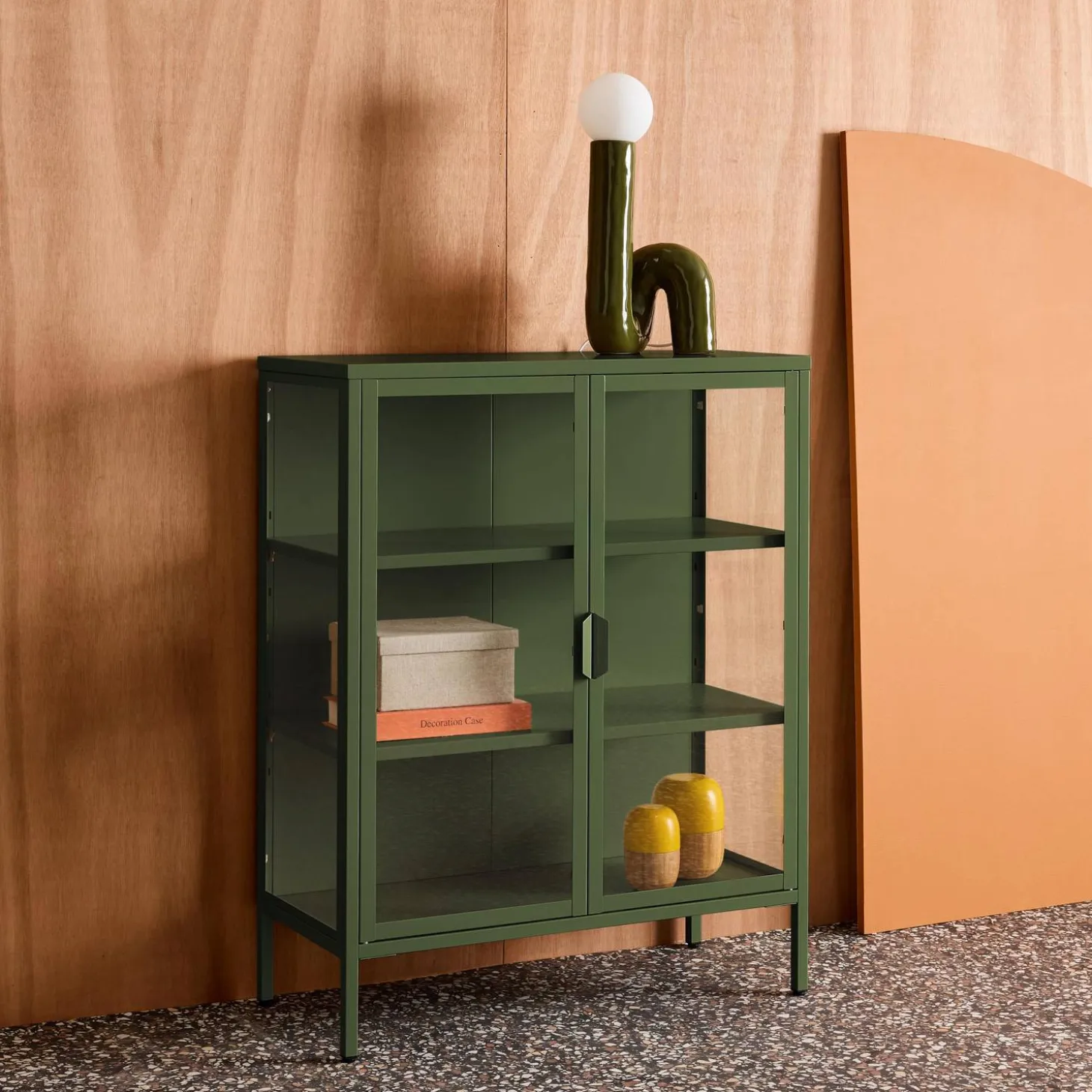 Vitrina de acero y vidrio templado de 2 puertas, 80cm